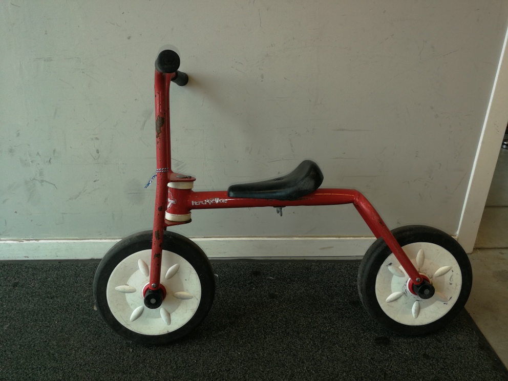 11060-Kinderfiets (code 71) merk Italtrike ’t Mannetje Loopfiets