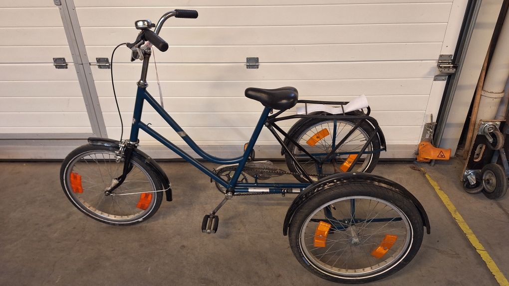 26314-3 wielen (code 483) merk La Couronne