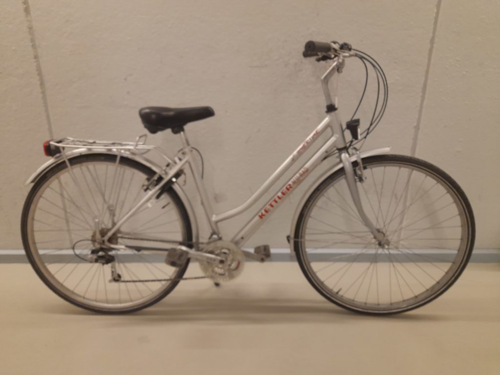 27644-Damesfiets (code 168) merk Kettler