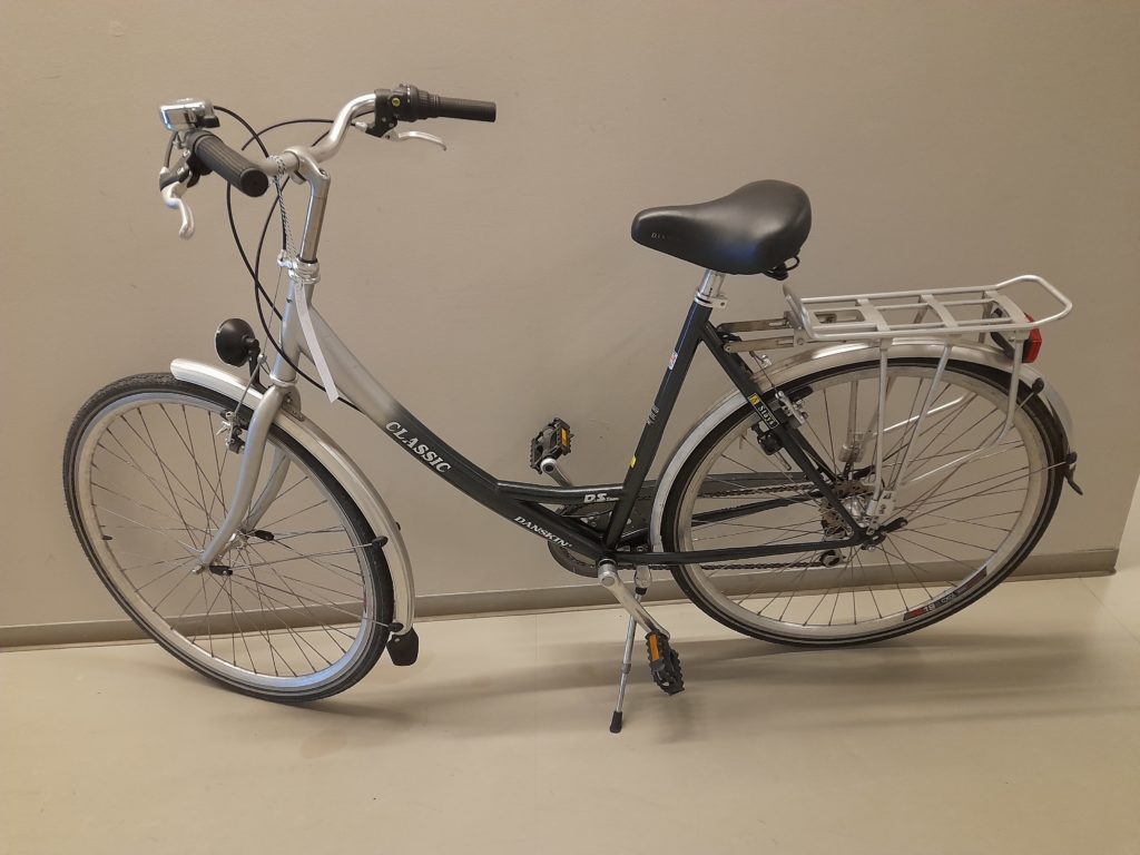 28668-Damesfiets (code 69) merk Classic Danskin