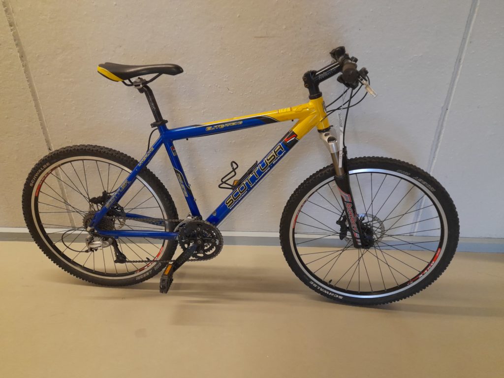 28854-Herenfiets (code 156) merk Scott MTB
