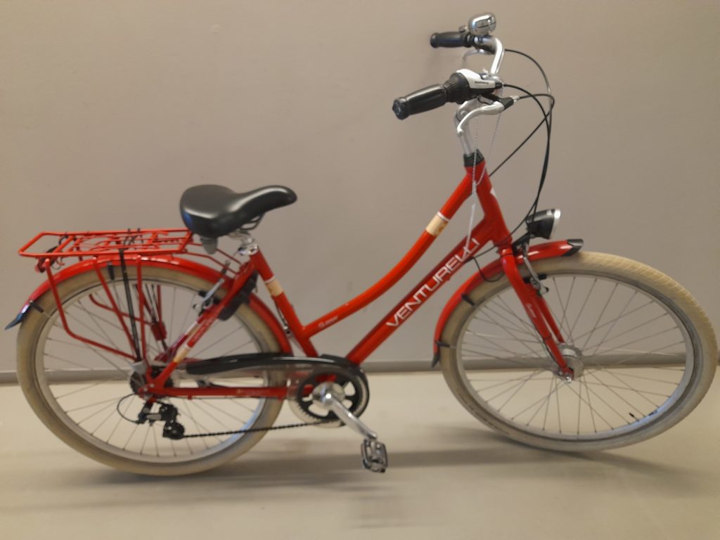 28976-Damesfiets (code 169) merk Venturelli
