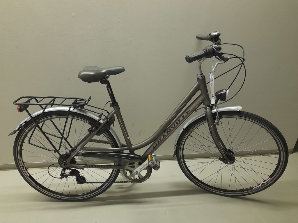 28956-Damesfiets (code 242) merk Granville