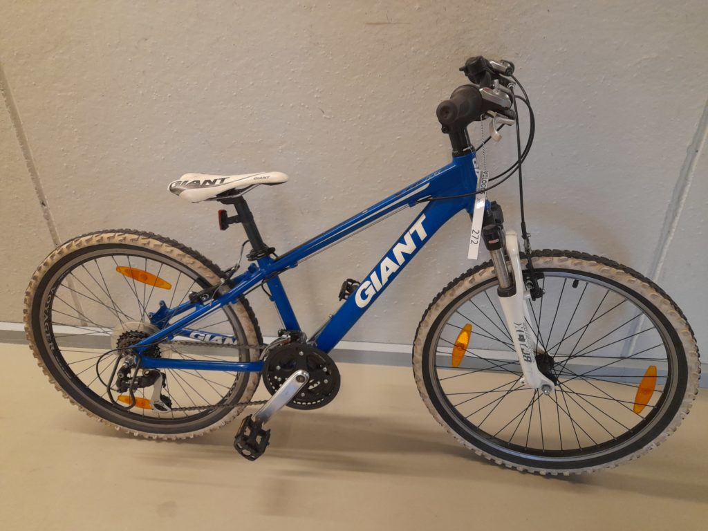 29302-Kinderfiets (code 272) merk Giant